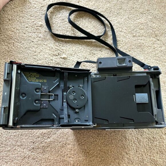 Polaroid Countdown M60 Automatic Land Camera *Not Tested* - Picture 7 of 15